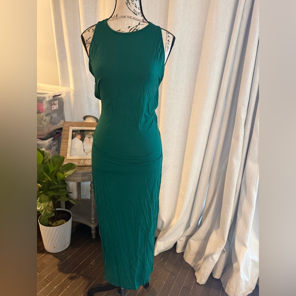 SHEIN Teal Sleeveless Midi Dress